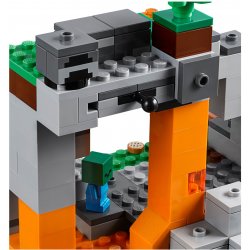 LEGO 21141 Jaskinia Zombie